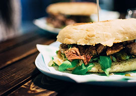 Viande au four & légumes
